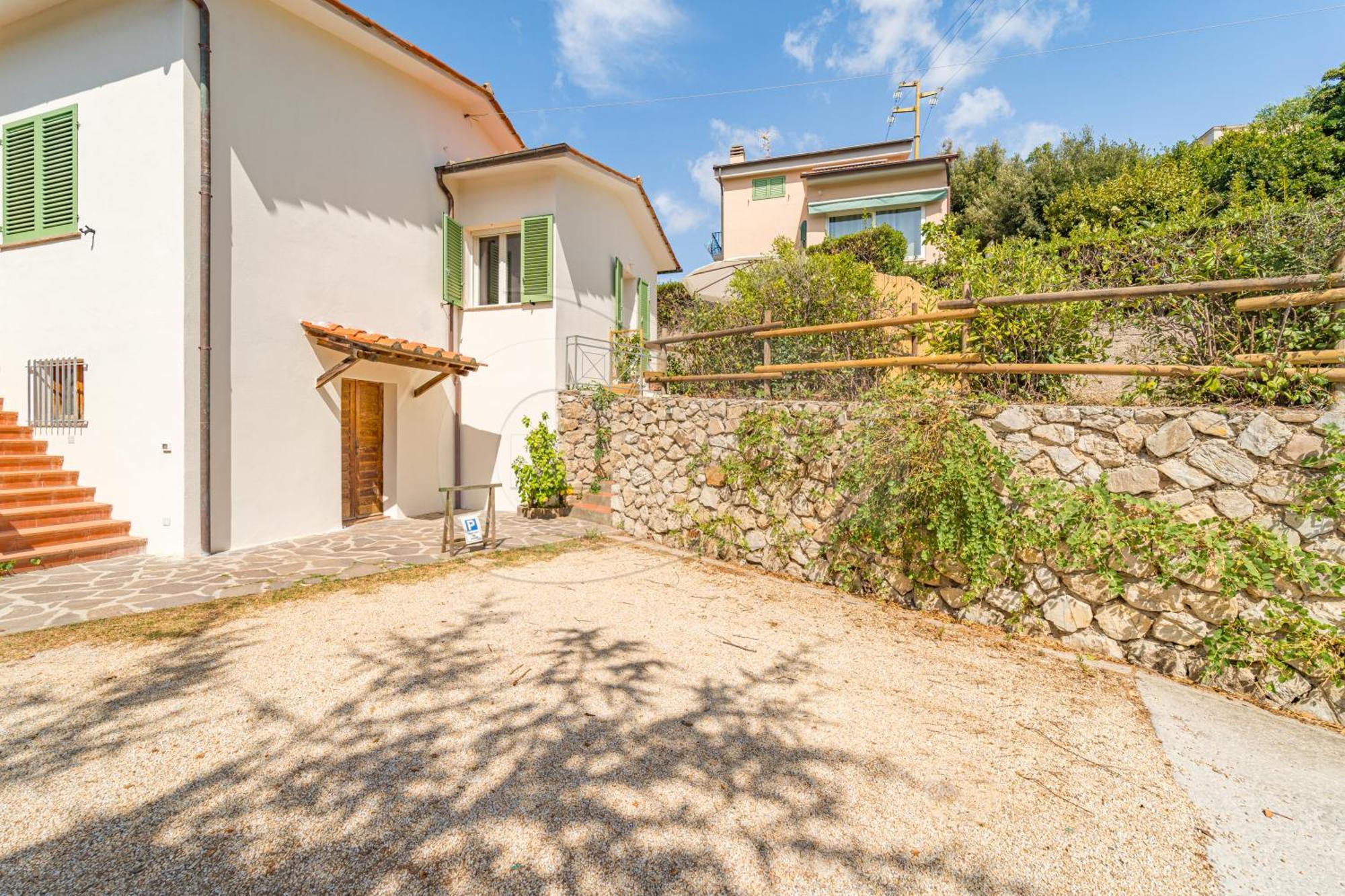 A Casa Di Massi - Goelba Apartment Portoferraio Bagian luar foto